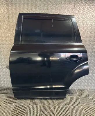 Audi Q7 4L Rear door 