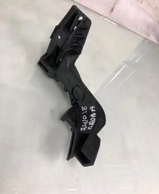 Seat Arona Rear bumper mounting bracket 6f9807378e