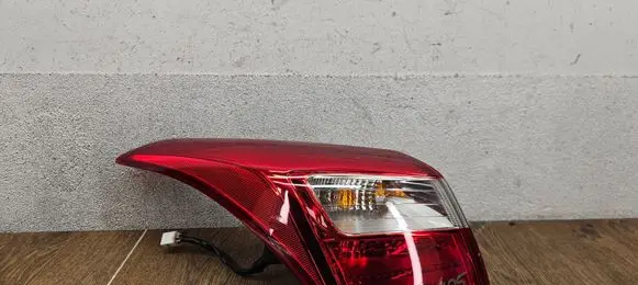 Hyundai i30 Rear/tail lights 92401A50