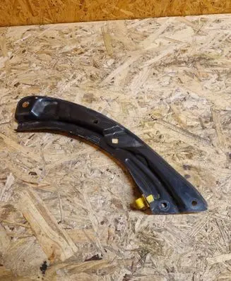 Radiator support slam panel bracket
