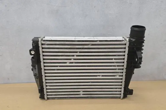 Citroen Jumpy Intercooler radiator T954128B MM11883 P9806562180