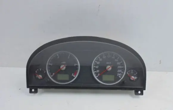 Ford Mondeo Mk III Speedometer (instrument cluster) 1S7F10849GF