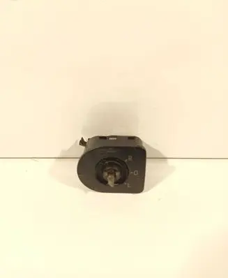 Volkswagen Golf IV Wing mirror switch 1J2959565D 0489