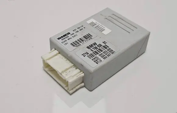 BMW 5 GT F07 Suspension control unit/module 6798936 4461500640 004002000