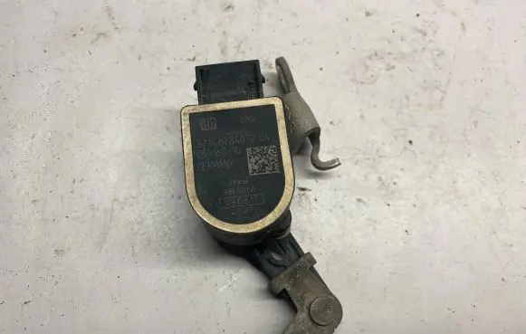 BMW 7 F01 F02 F03 F04 Headlight/headlamp level sensor 6784072