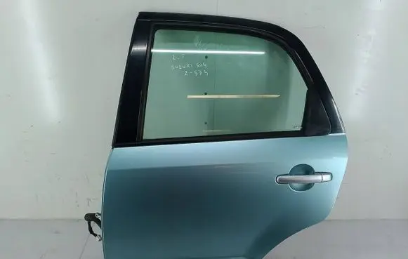 Suzuki SX4 Rear door