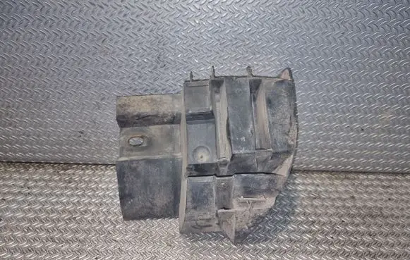 Volkswagen II LT Bumper support mounting bracket corner 9018850116