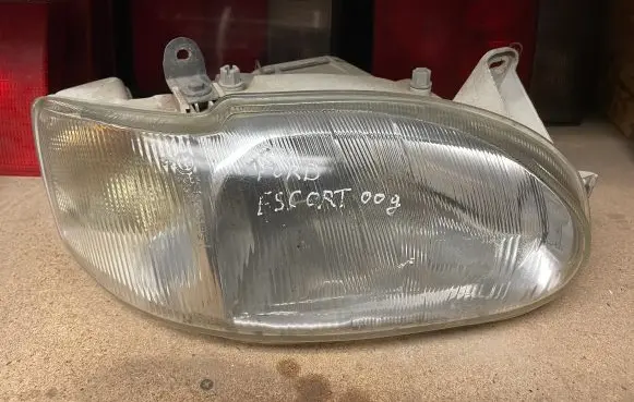 Ford Escort Headlight/headlamp 95AG13K060AA