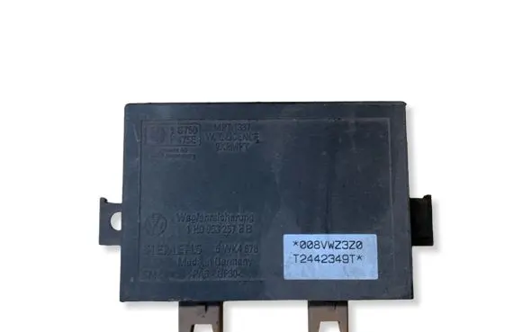 Volkswagen Transporter - Caravelle T4 Immobilizer control unit/module 1H0953257BB
