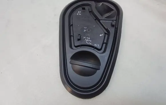 Audi A1 Other front door trim element 82G837916
