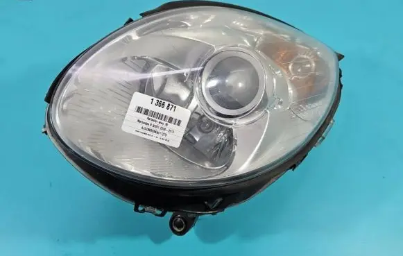 Headlight/headlamp