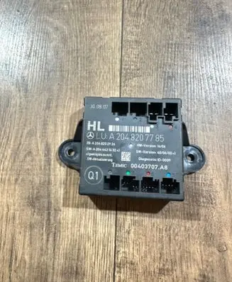 Mercedes-Benz C W204 Door control unit/module A2048207785