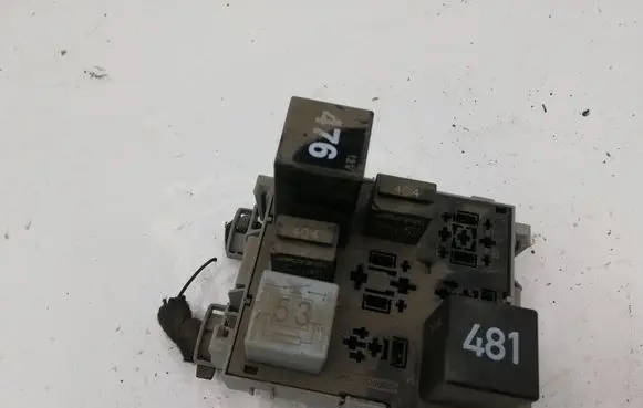Volkswagen Touareg I Fuse module NOCODE