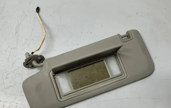 Opel Insignia A Sun visor