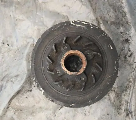 Isuzu Trooper Crankshaft pulley