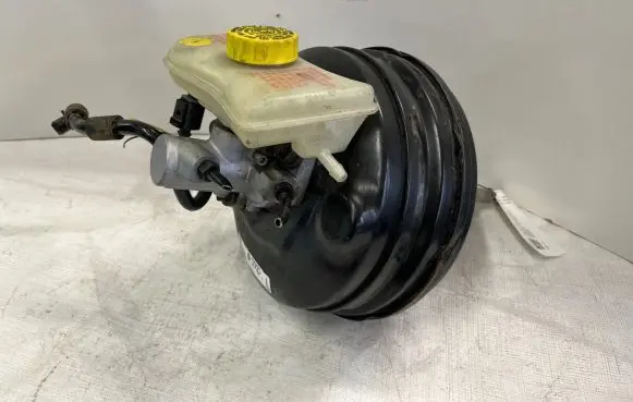Audi A6 S6 C6 4F Brake booster 4F0612105G