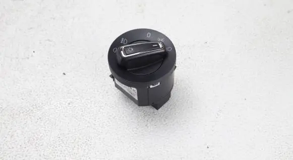 Skoda Superb B8 (3V) Light switch 3V0941431A
