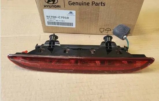Hyundai i20 (GB IB) Third/center stoplight 92700C7010 NE66362