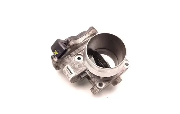 Nissan Navara D23 Electric throttle body valve H8201353976 1631A00161R