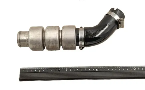 Intercooler hose/pipe