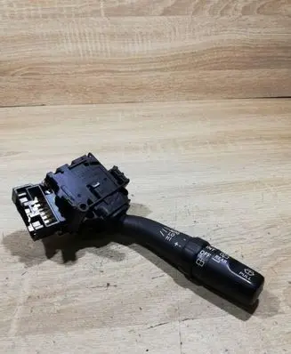 Toyota Avensis T250 Wiper control stalk 8465205170 173821