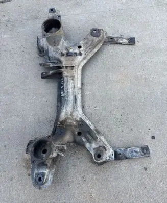 Volkswagen Golf III Front subframe