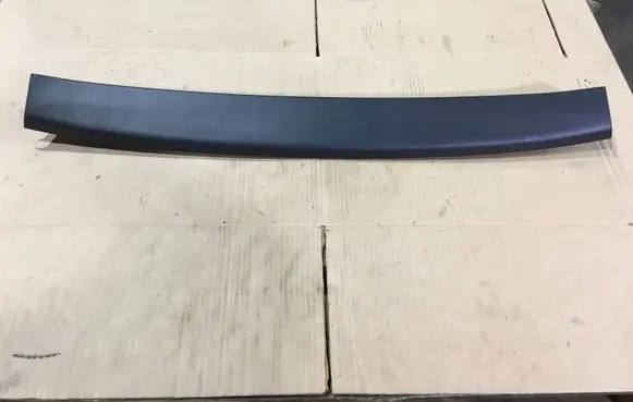 Subaru Outback Tailgate/trunk upper cover trim 94310AJ000