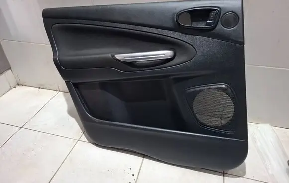 Ford S-MAX Coupe rear side trim panel 