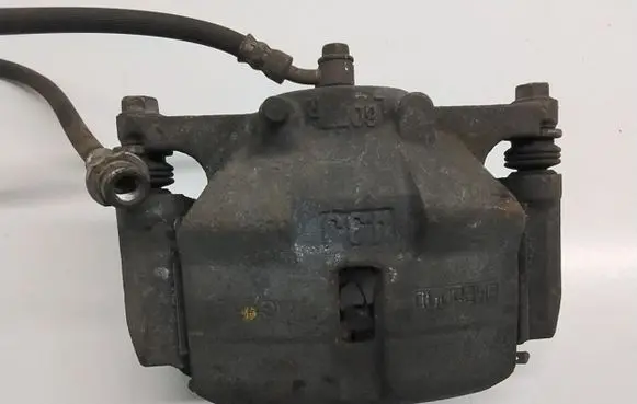 Nissan X-Trail T32 Front brake caliper 410014BA0A