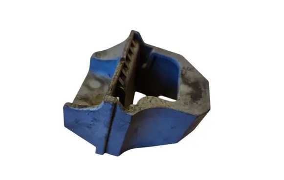 BMW 1 E81 E87 Radiator mount bracket 7526444