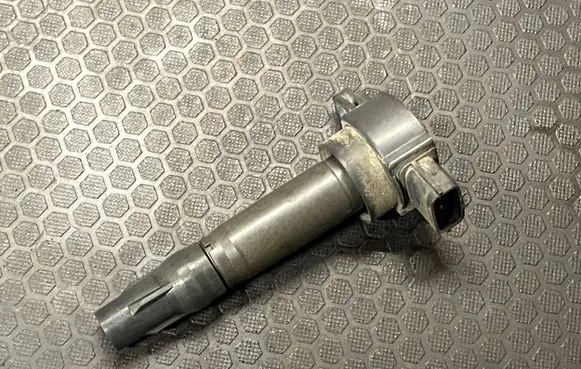 Mitsubishi Colt High voltage ignition coil FK0330 MN195616 71111420