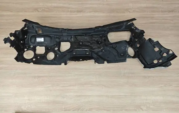 BMW 4 G22 G23 G24 G26 Engine bonnet/hood sound/heat insulation 7447011 7445247