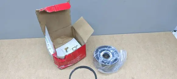 BMW 3 E90 E91 Rear wheel ball bearing 713649420