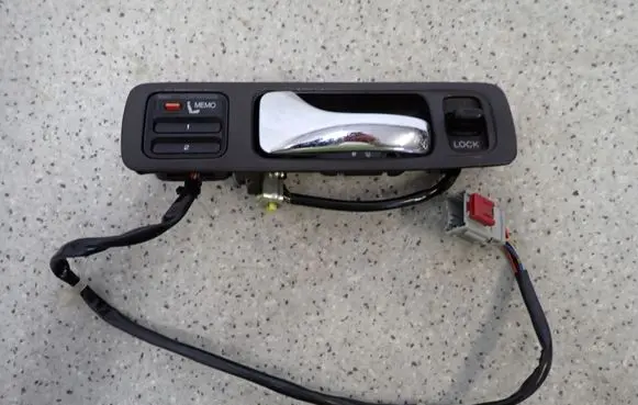 Honda Legend Front door interior handle