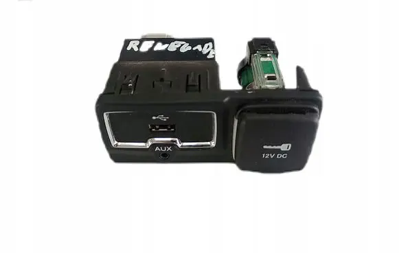 Jeep Renegade AUX in-socket connector 735604055
