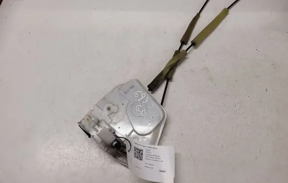Mazda 6 Rear door lock 8K13B0530