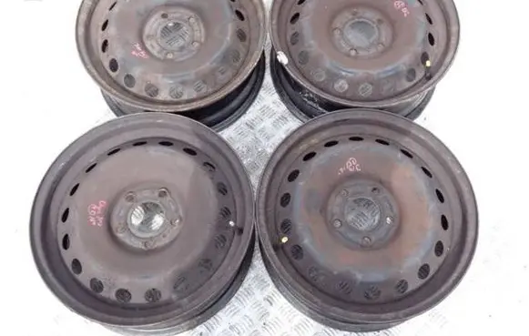 Nissan Qashqai+2 R16 steel rim 