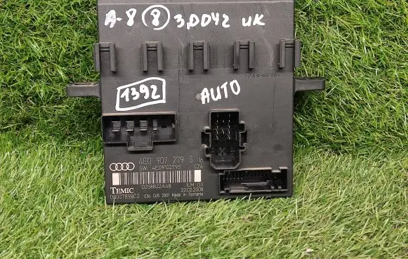 Audi A8 S8 D3 4E Comfort/convenience module 4E0907279S 4E0910279S
