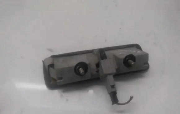 Opel Vectra C Tailgate/boot open switch button 13107621