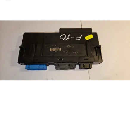 BMW 5 F10 F11 Comfort/convenience module 9228492 10681810