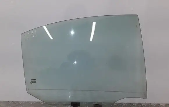 Nissan Primera Rear door window glass 43R00049