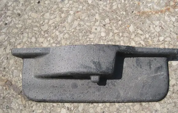 Mercedes-Benz ML W166 Front bumper foam support bar A1668980009