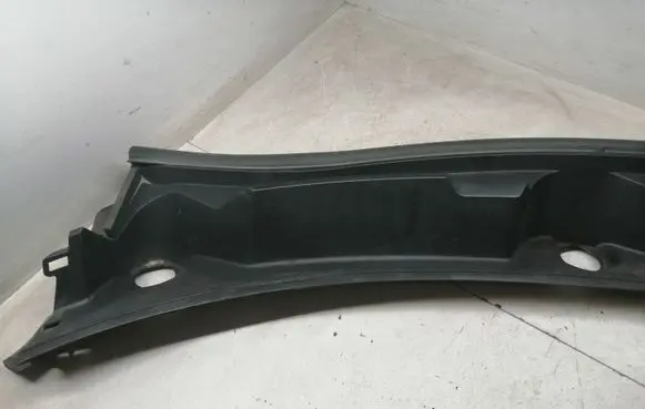 Mitsubishi Outlander Wiper trim 7405A476