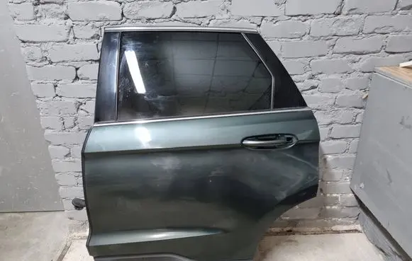 Ford Edge II Rear door