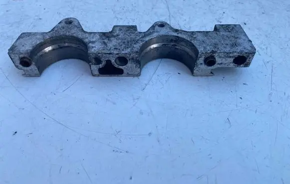 Volvo S80 Camshaft holder 
