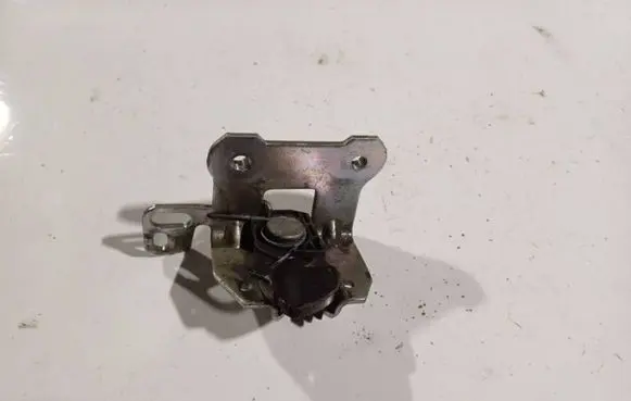 Mercedes-Benz E W212 Seat back rest lock catch A2049200572