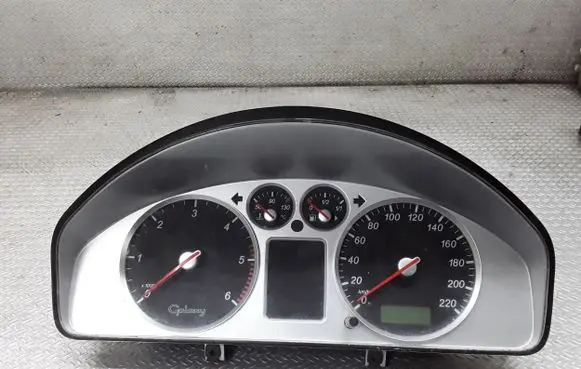 Ford Galaxy Speedometer (instrument cluster) 7M5920800E