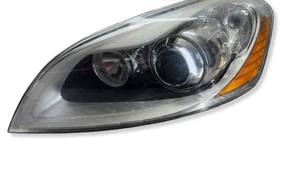 Volvo XC60 Headlight/headlamp 30763135 Y413ABLTDG 89902826