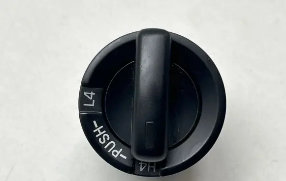 Toyota Land Cruiser (J150) Other switches/knobs/shifts 3072K93 135625
