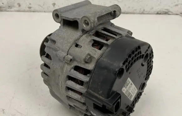 Audi Q5 SQ5 Generator/alternator 06L903027